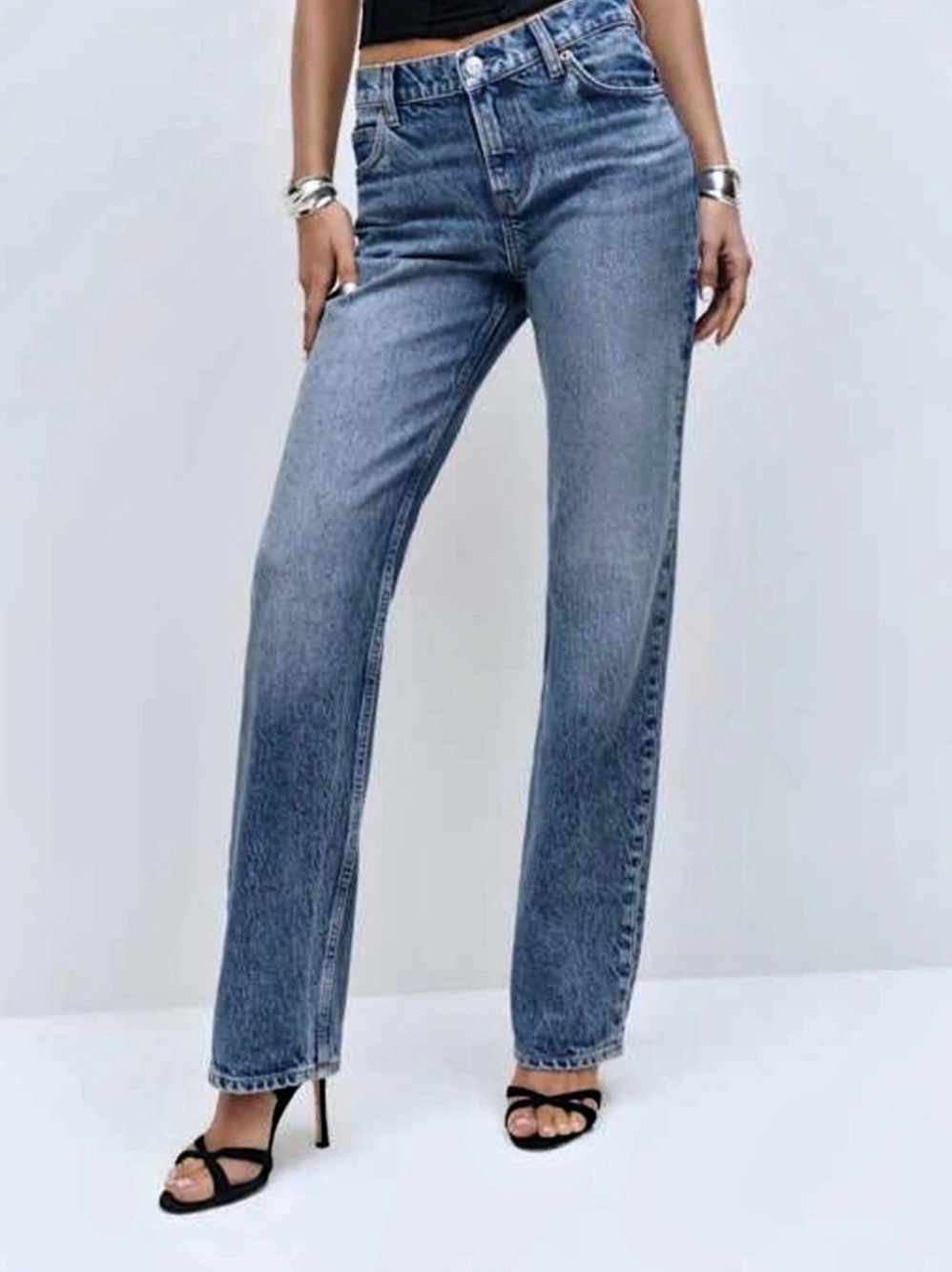 Reformation Abby Mid Rise Straight Jeans Straight Leg Jeans in Blue Waist 30